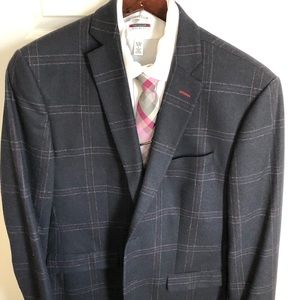 H&M blazer size 42R with Medium shirt and tie